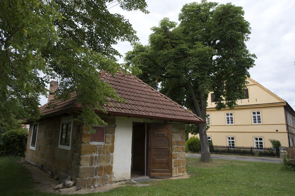 Ubytování Hasina – interiér a exteriér