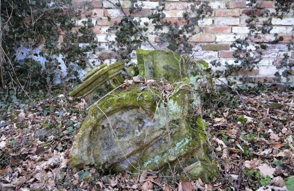 Náš hřbitov – Hasina, Drchlava