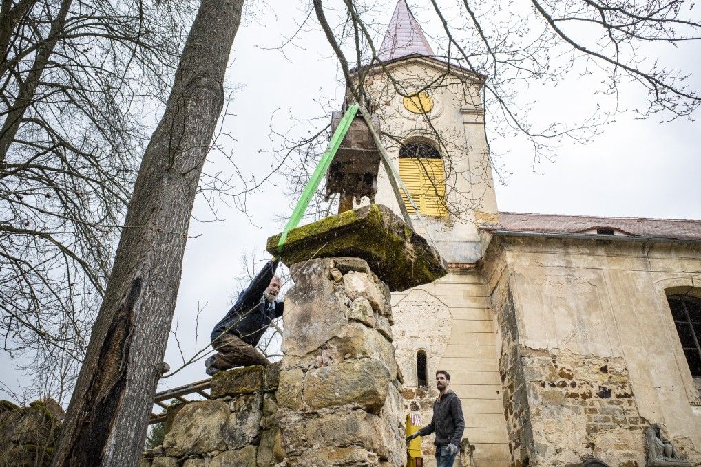 Brigáda na kostele – Hasina, Drchlava